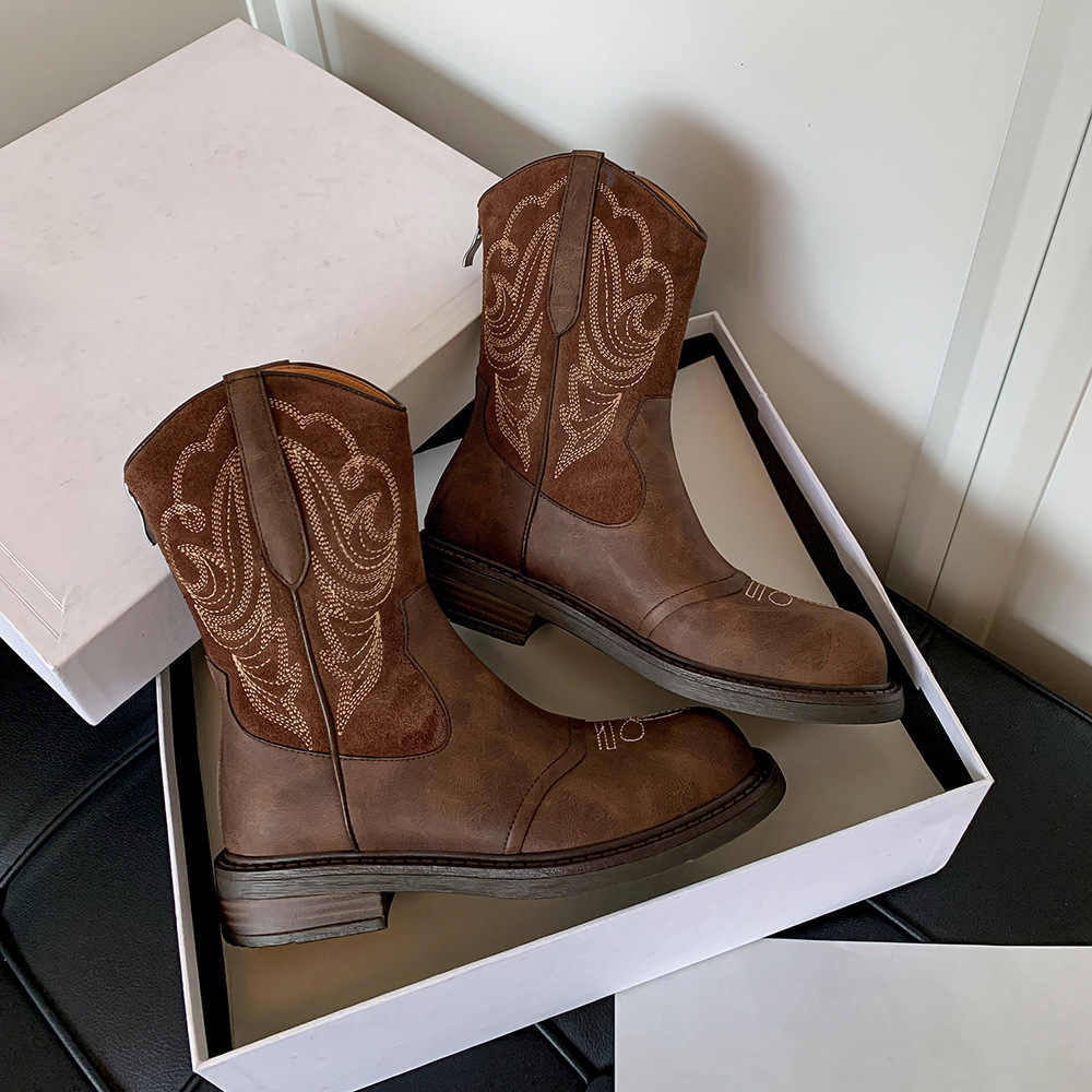 new Free delivery designer shoes Ladies' Martin boots Comfortable Martin boots lightweight breathable fashionable and casual