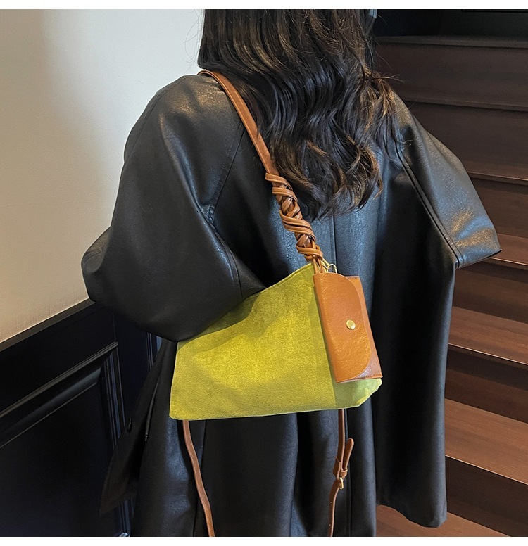 Suede Leather Underarm Bag Retro Style Women's Shoulder design Bag Minimalist Style Handbag Autumn New Item Solid Color Minimalist Designer Bag