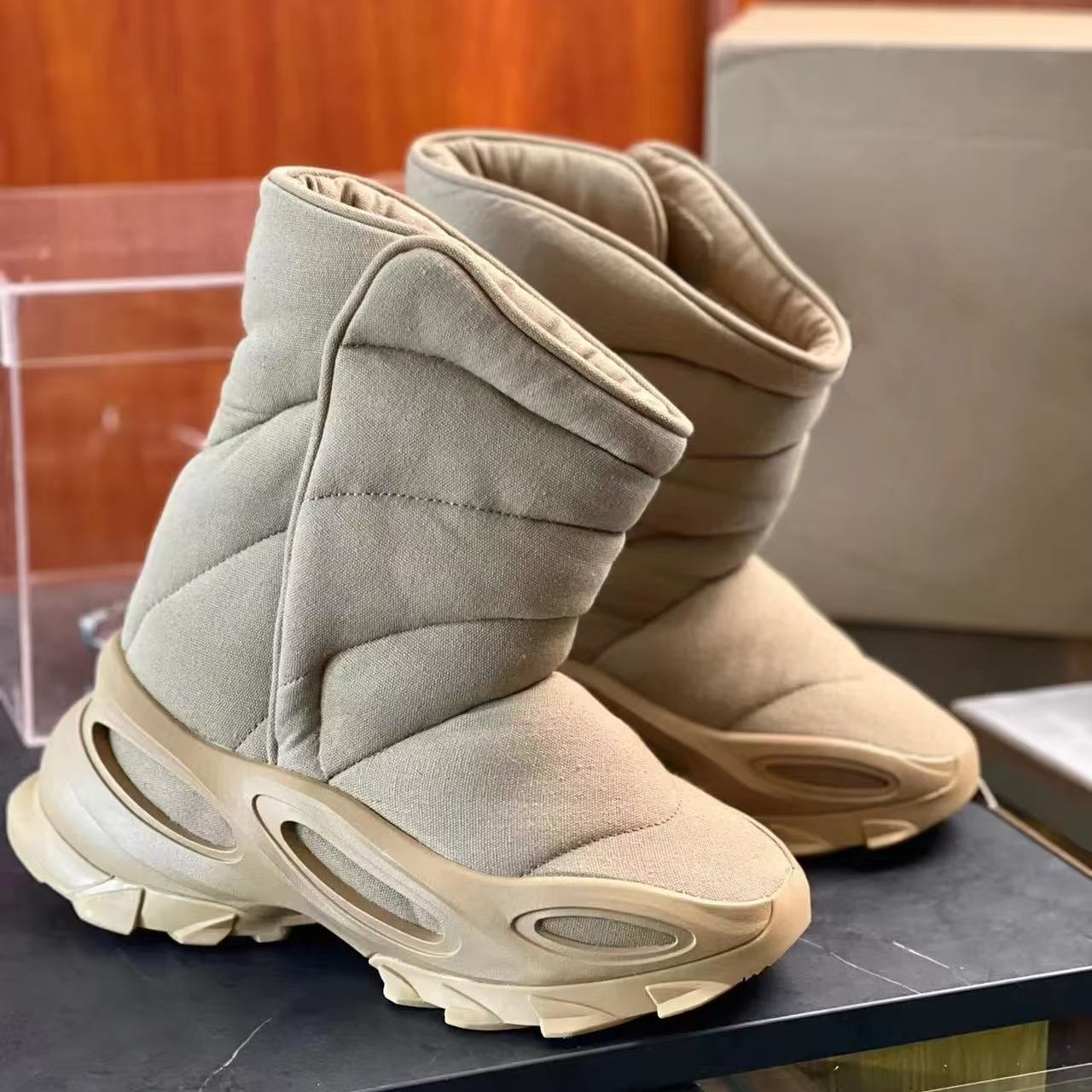 NSLTD Boots Men Women FOAM RUNNER Shoes Rubber Sole NSLTD BT Khaki Shoe Winter Down Snow Boot Slip on Knit Sneakers Knitting Footwear Men Women Running Shoes