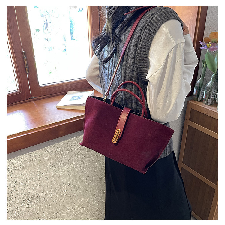 Matte Large Capacity design Women's Handbag Retro Commuting Fashion Women's Crossbody Bag Fashion Autumn New Designer Bag Women's Shoul