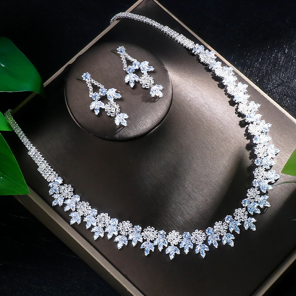 Elegant African Bridal Jewelry Set Cubic Zirconia Party Accessories Leaf Shape Hollow Rhinestone Earrings Necklace Set for Women 250908