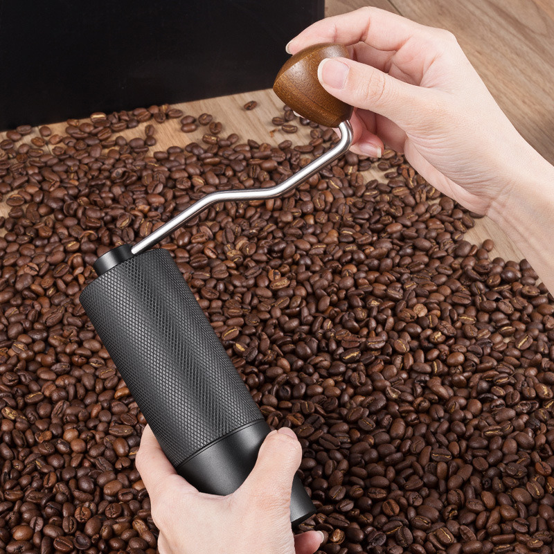 Hand cranked coffee grinder, coffee bean grinder, manual coffee grinder