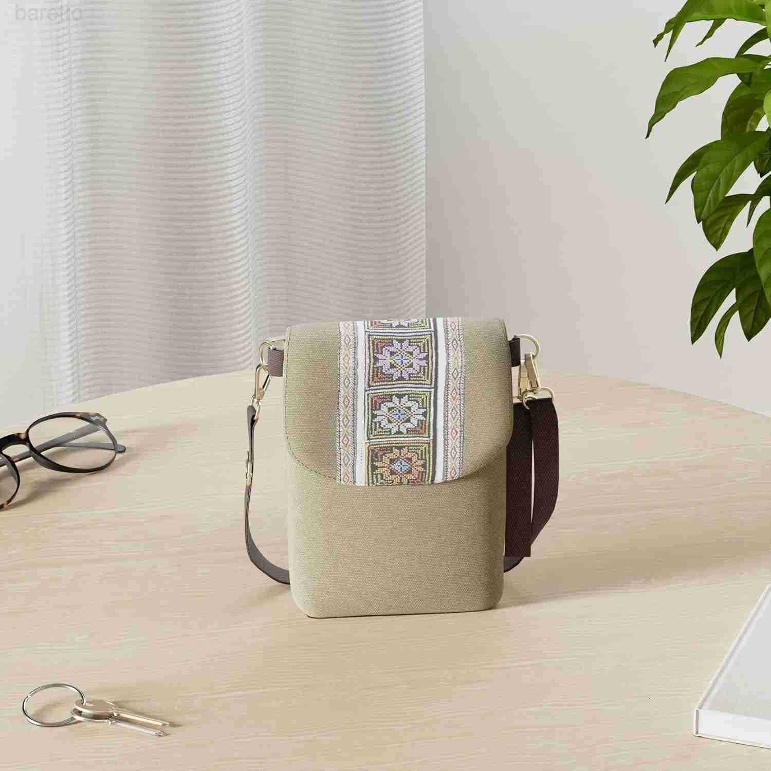Vintage Embroidered Canvas Flip Small Crossbody Bag Cell Phone Pouch for Women Wristlet Wallet Bag Coin Purse Z250909