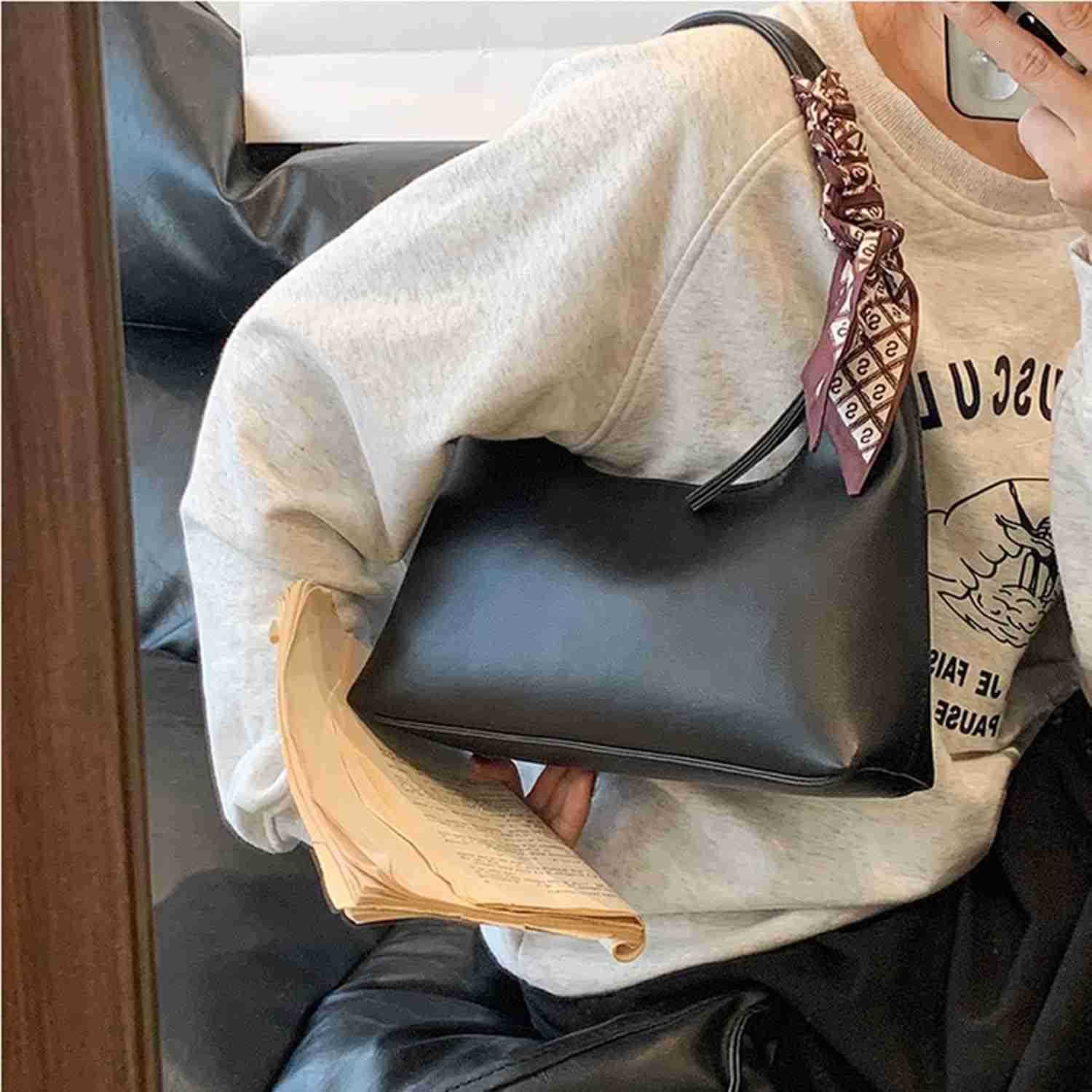 Shoulder Bags for Women Trendy Leather HandbagSmall Clutch Hobo Bag Shoulder Purses With Zipper Closure Z250909