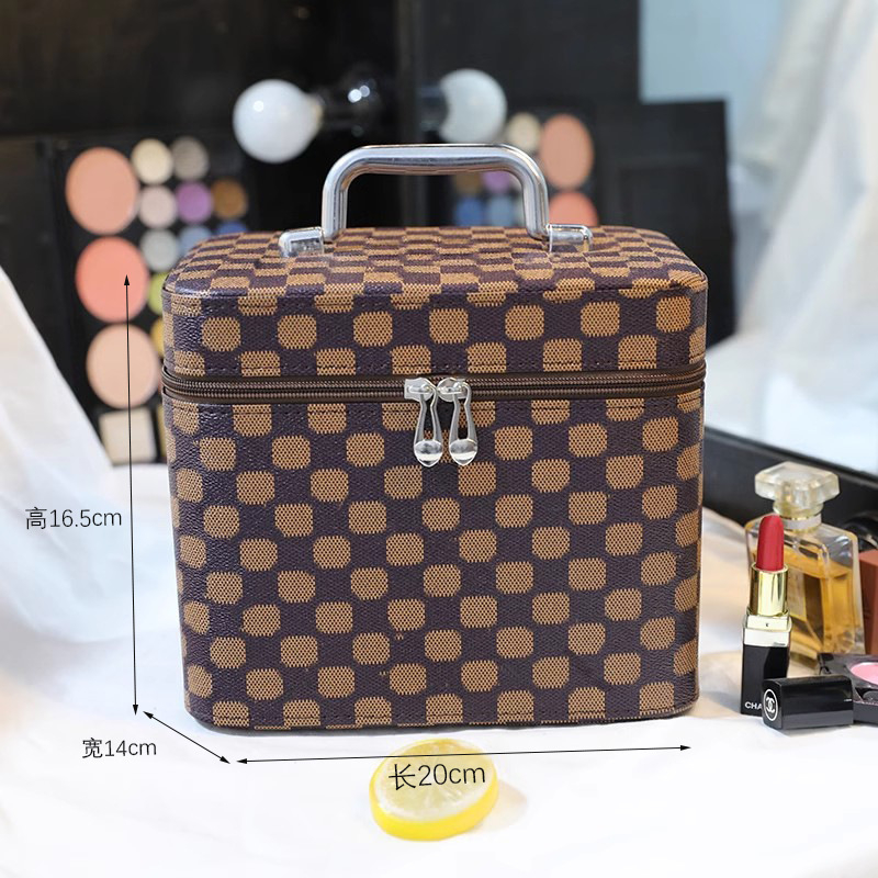 Free shipping designer bag Makeup bag for women portable large capacity new high-end cosmetics storage box with mirror black white