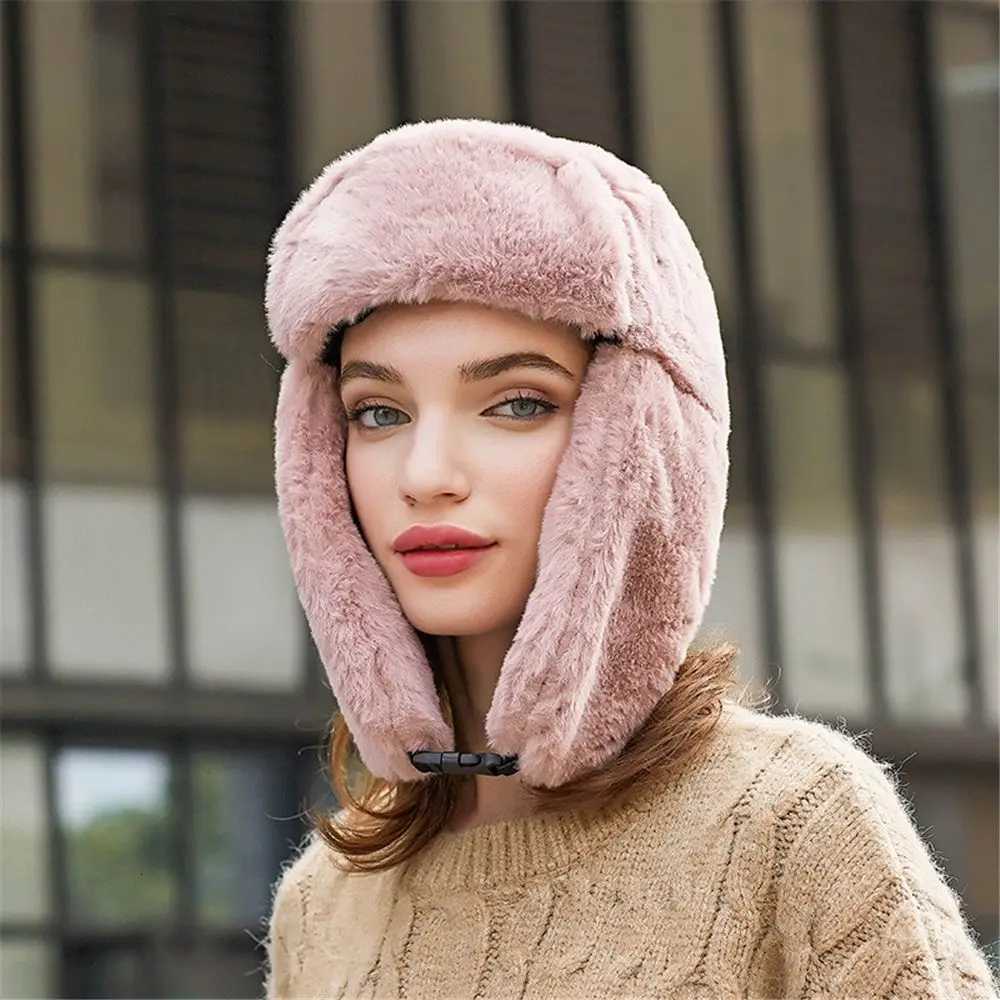 Men Women Thick Plush Bomber Hat Warm Winter Hat Trper Hats Russian Ushanka Snow Cs Earfl BonnetXJ250910