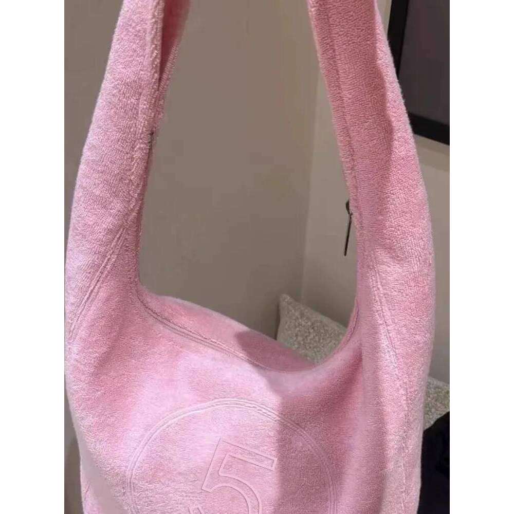Best Seller Designer Bag Pink Saudi Arabian Towel Cloth Shoulder Bag high-capacity bag shoulder bag crossbody bag Beach bag fitness bag mom bag