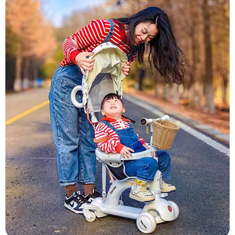 Multifunctional StrollerChildrens Scooter Lightweight Outdoor Childrens Car Childrens Walker New Sle Baby Stroller W250910