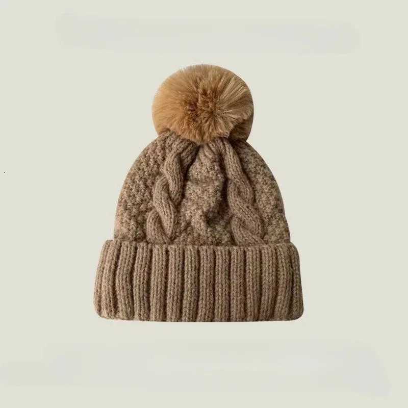 Winter Twist Knitting Hats Warm Fur Pp Thick Plush Beanies Solid Ladies Versati Ski Snow Sklies Beanies Velvet Hat G250910