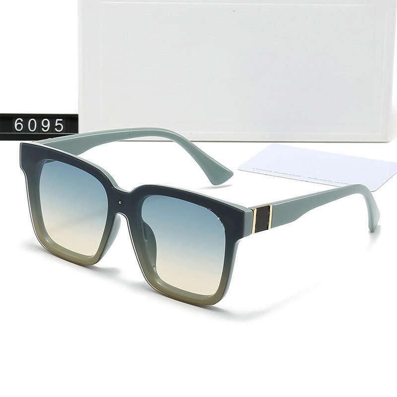 New Women's Large Frame Fashion Trend Vacation Casual Sunglasses 6095