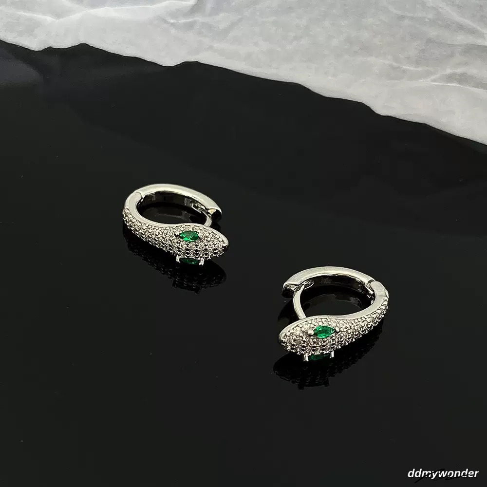 Light Elegant Exquisite Versatile Zircon Green Eye Snake-Shaped Fashion High-End Sense Personality Niche Earrings 250710 ddmywonder ddmywonder ddmywon