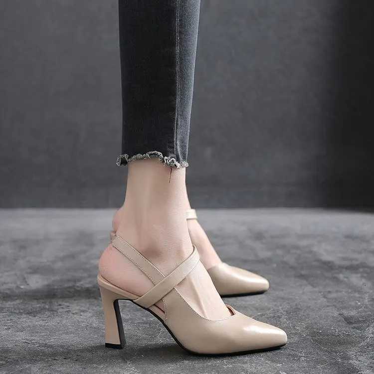2023Soft Leather Solid Color Sandals Women Summer New Style Thick Heels with Baotou Fashion Highheeled Womens Shoes W250910