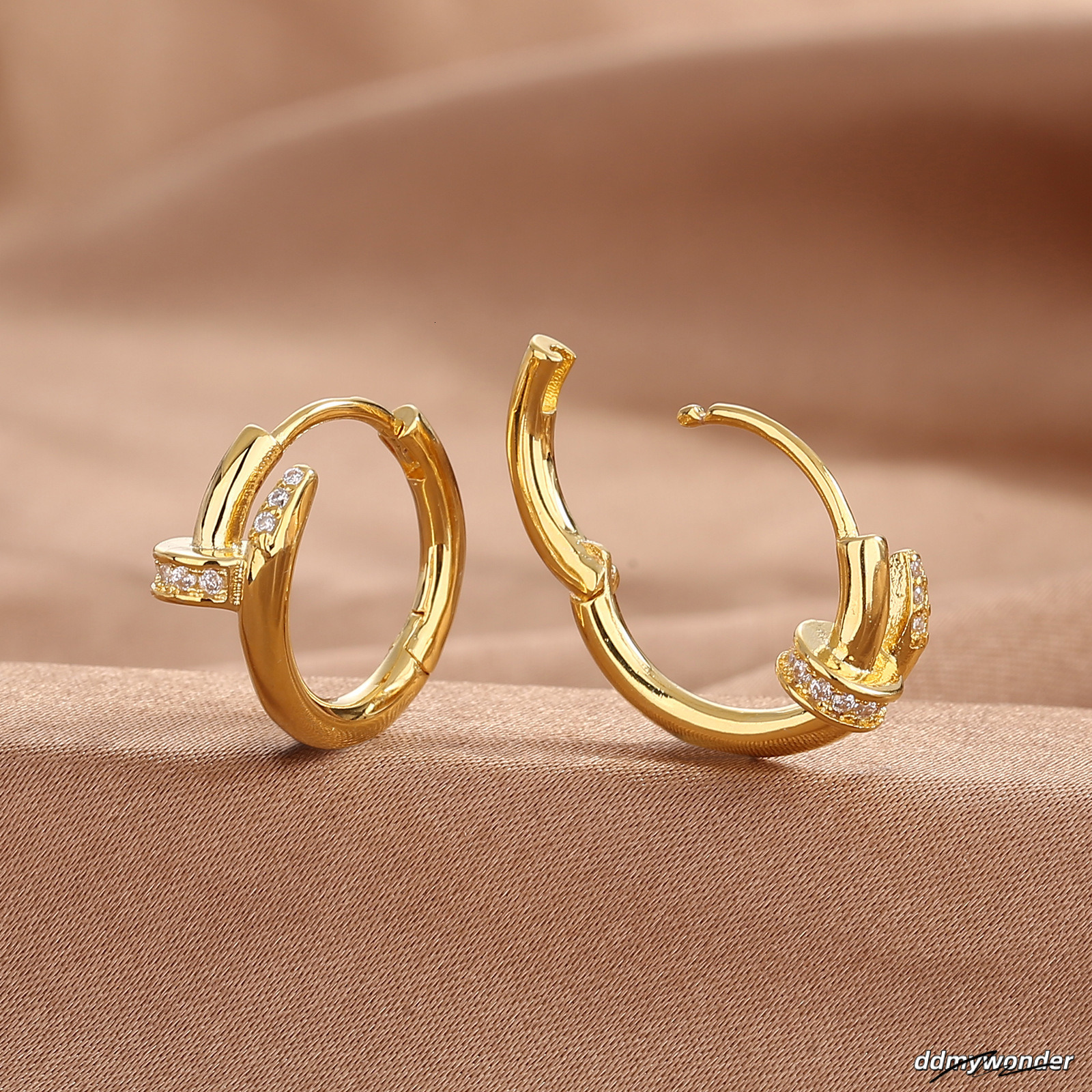 Designer Gold Plated Nail Stud Earring Paved AAA Cubic Zirconia Dia Fashion High-End Jewelry Wholesales Drop Shipping ddmywonder ddmywonder