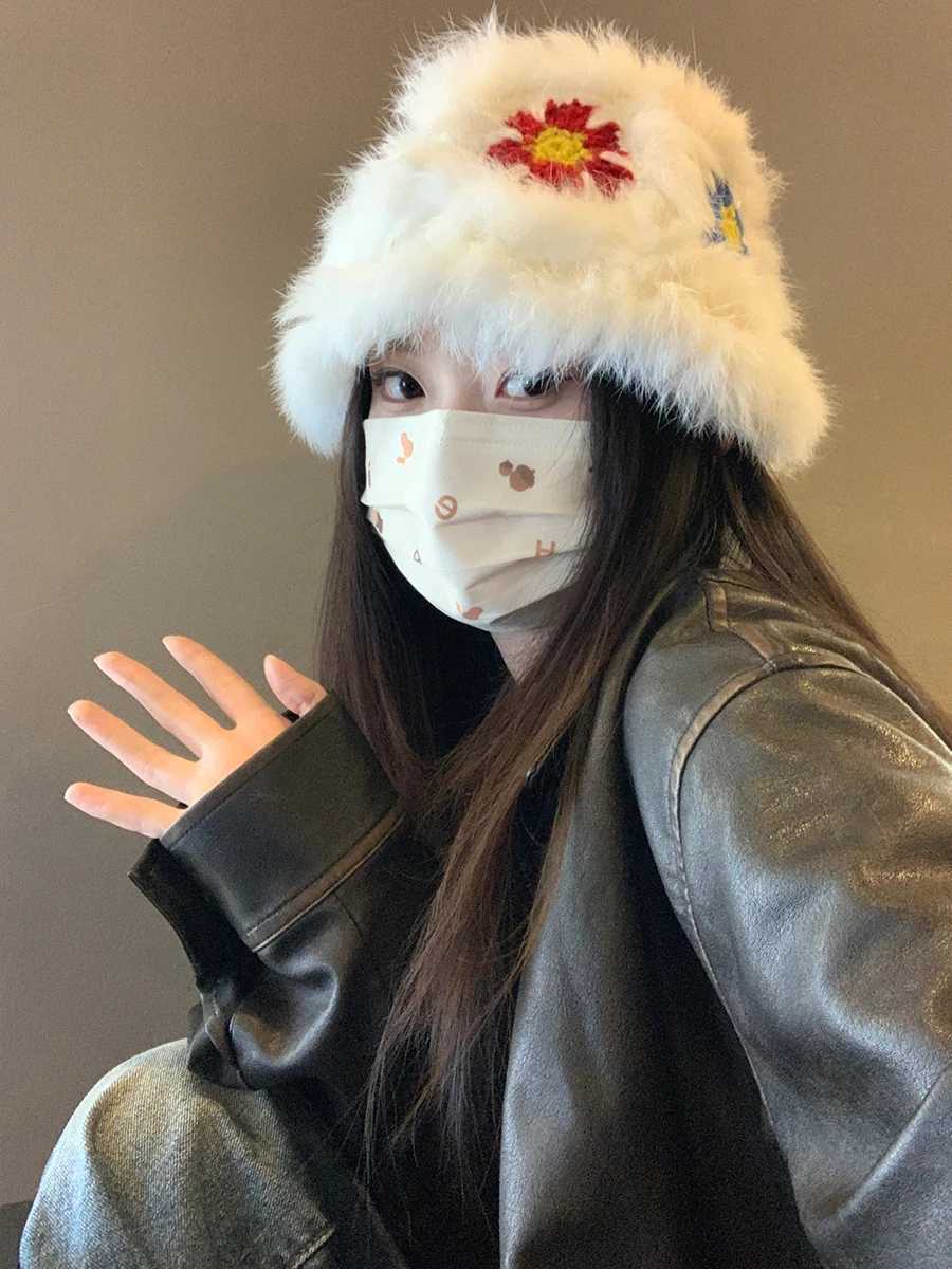 Rabbit Fur Waking Lion C For Women Autumn Winter Cute Warm Fleece Fishermans Hat Showing A Small Face Versatile BucketXJ250910