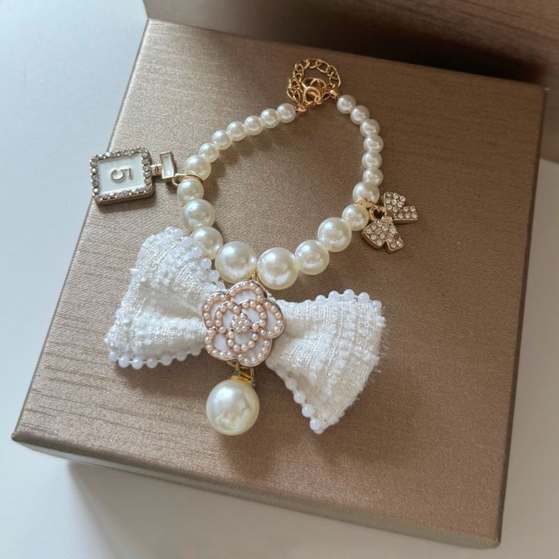Luxury Dog Pearl Necklace Fancy Pearls Jewelry with Big Bows Charm Cute Wedding Collar Girl Costume Outfits Accessories for Small Dogs Puppy Cat E13