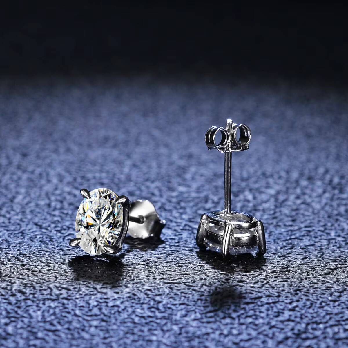 Real D Color GRA Moissanite Diamond 18k White Gold Plated 925 Sterling Silver Oval Cut Moissanite Stud Earrings for Women