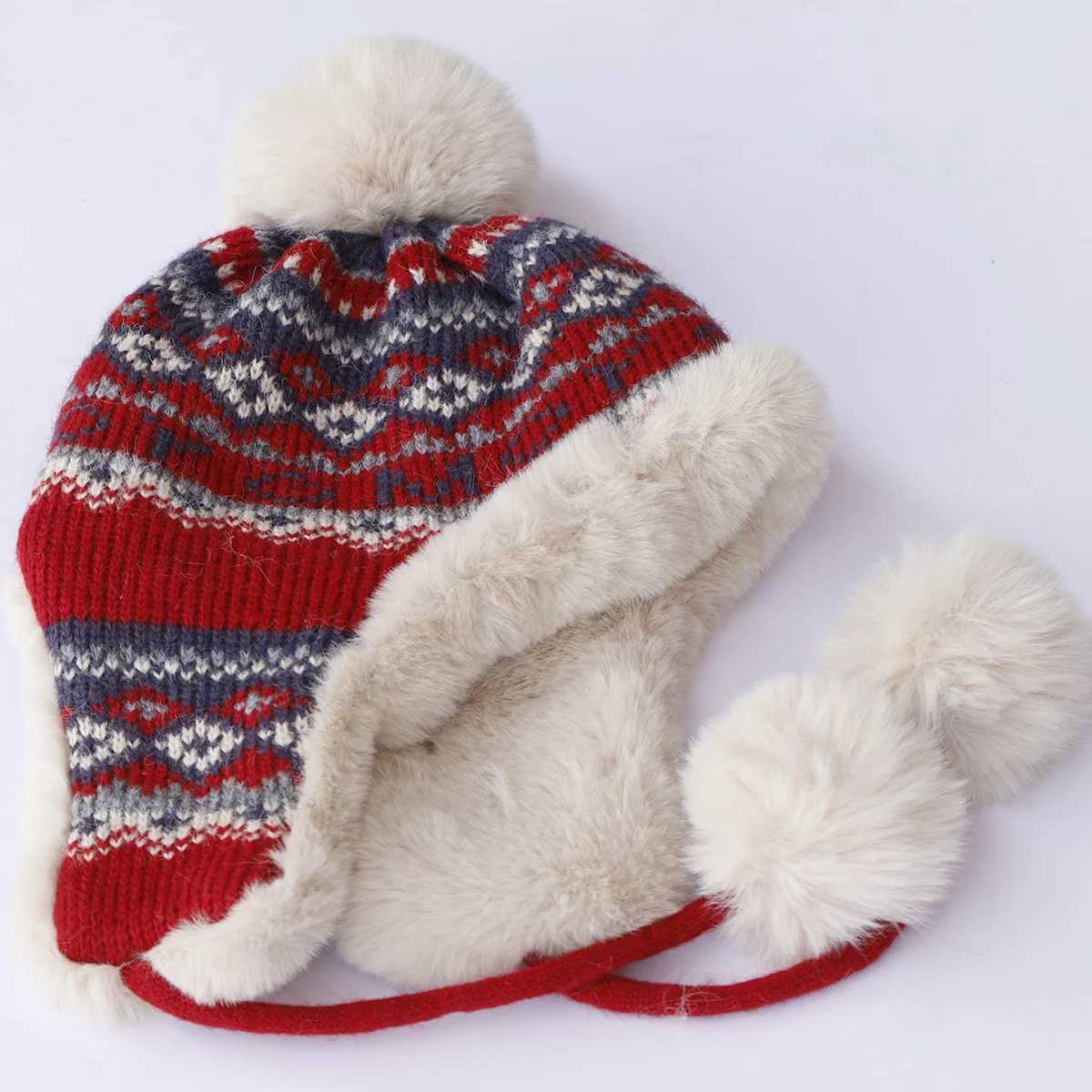 2024 Autumn Winter Sherpa Peru Hat Ear Protection Warm Knitting Plush Ball Snow Ski C Hunting Balaclava Windproof IntegratedXJ250910