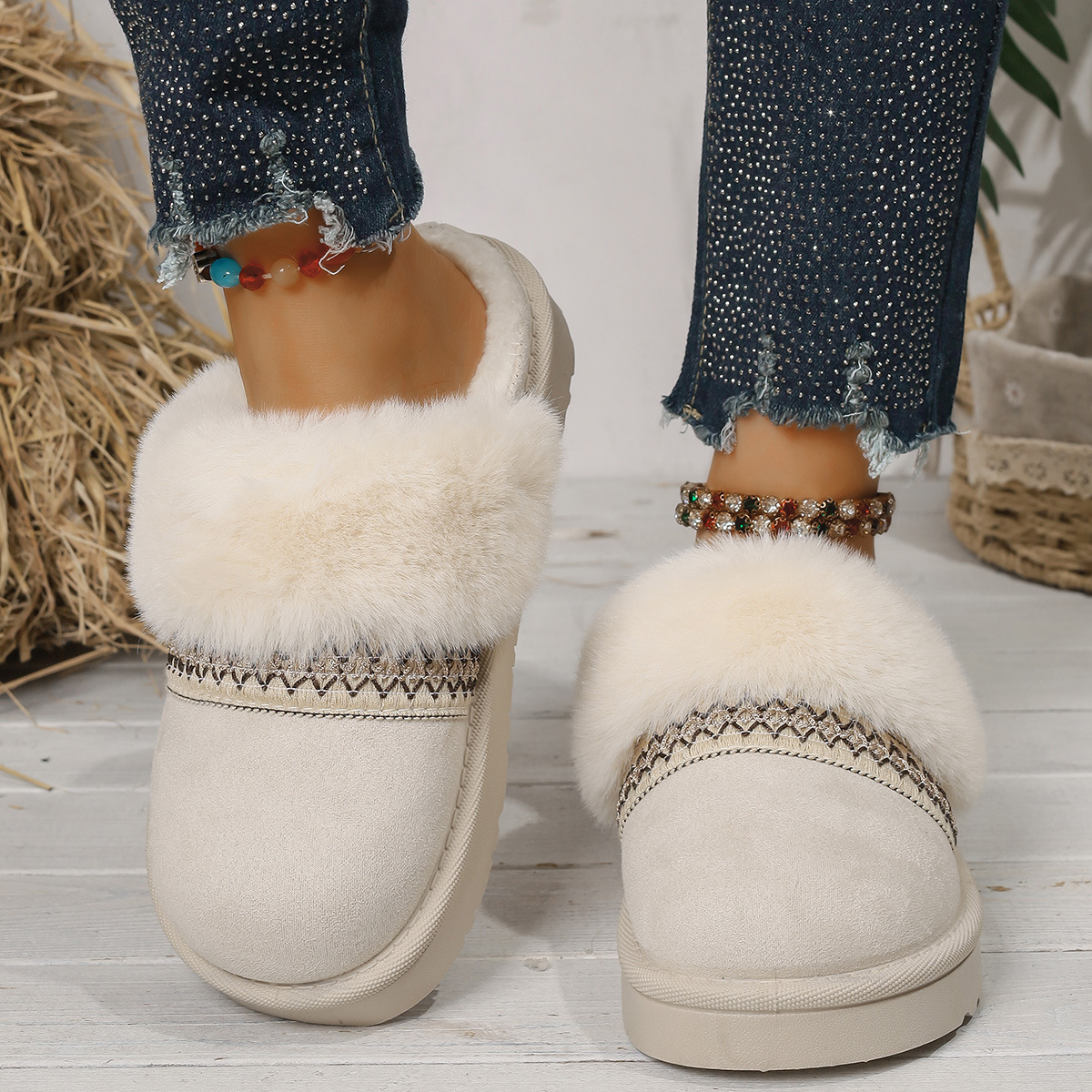 Free shipping Designer Boots Winter Fashion Commuter Thick Bottom with Velvet Thickened Warmth Snow Boots Baotou Slippers beige
