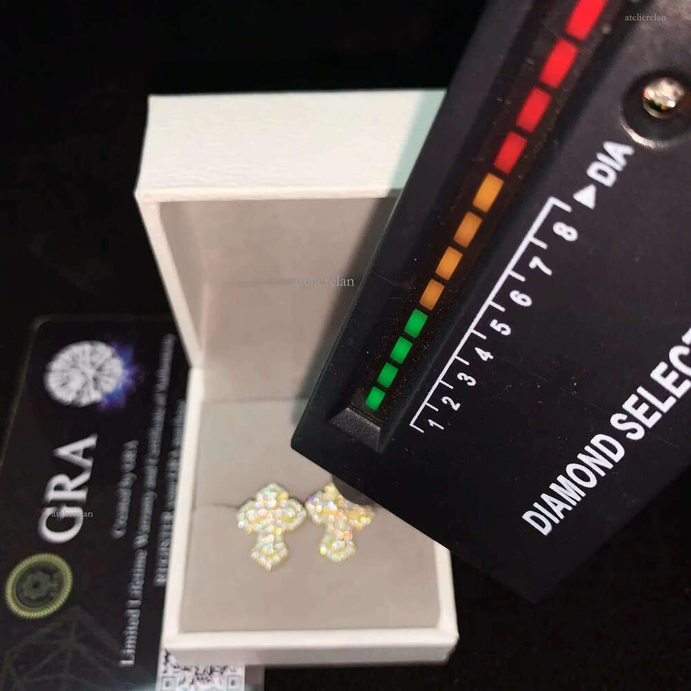 New Design Cross Studs Rapper Jewelry Solid Sier Iced Out Moissanite Earrings