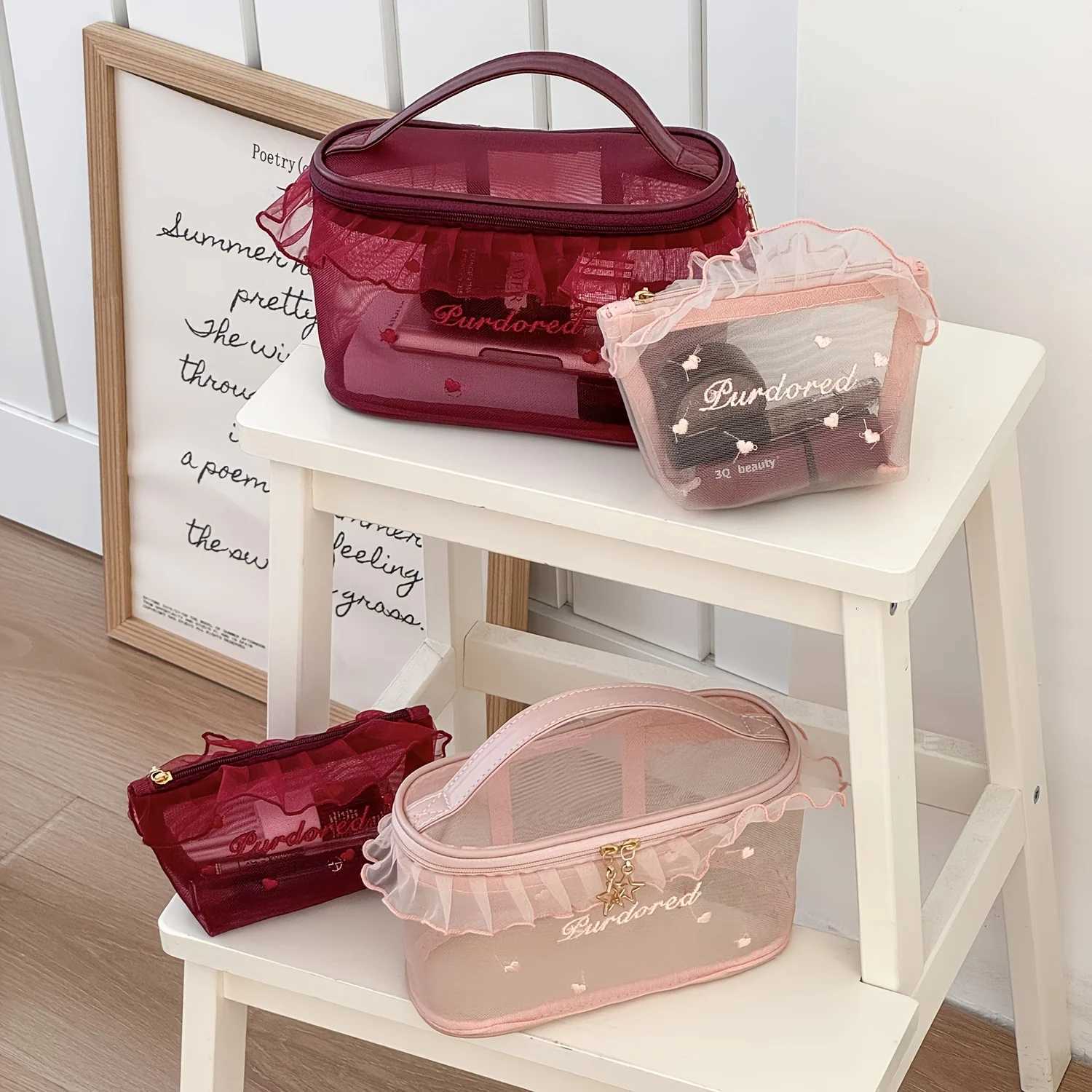 1pc Purified Red Mesh Makeup Bag with Ruffle Detail Love Embroidery Cute Portable Cosmetic Organizer for Girls Toiletry PouchXJ250910