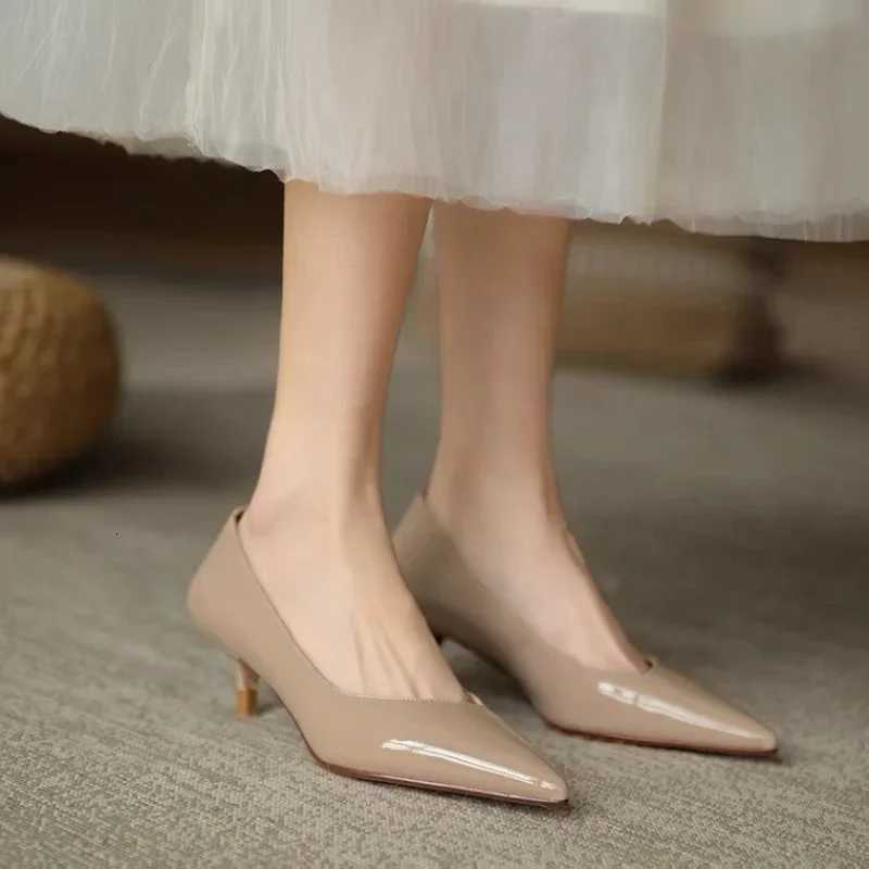 Shoes for Woman 2024 Blue Womens Summer Footwear Black Formal with Medium Heels Stilito Chic and Elegant Genuine Mark E Shoe A W250910