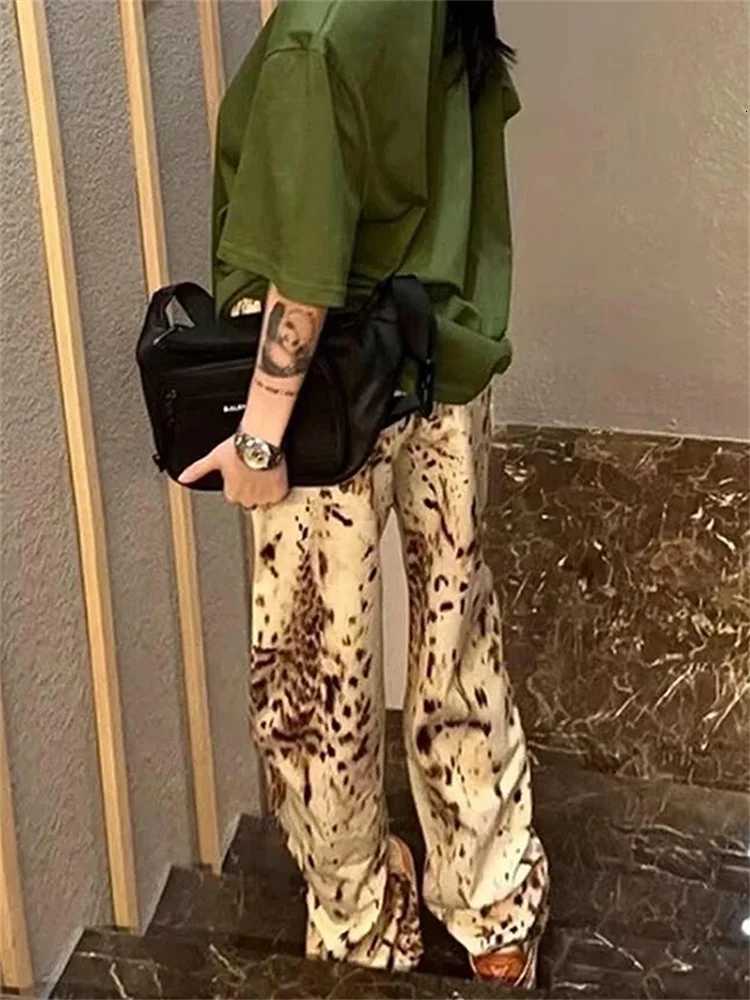 Leopard Print Straight Wide Leg Jeans Women High Waisted Retro Jeans Streetwear Y2k Vintage Pants High Street Denim Trousers Z250910