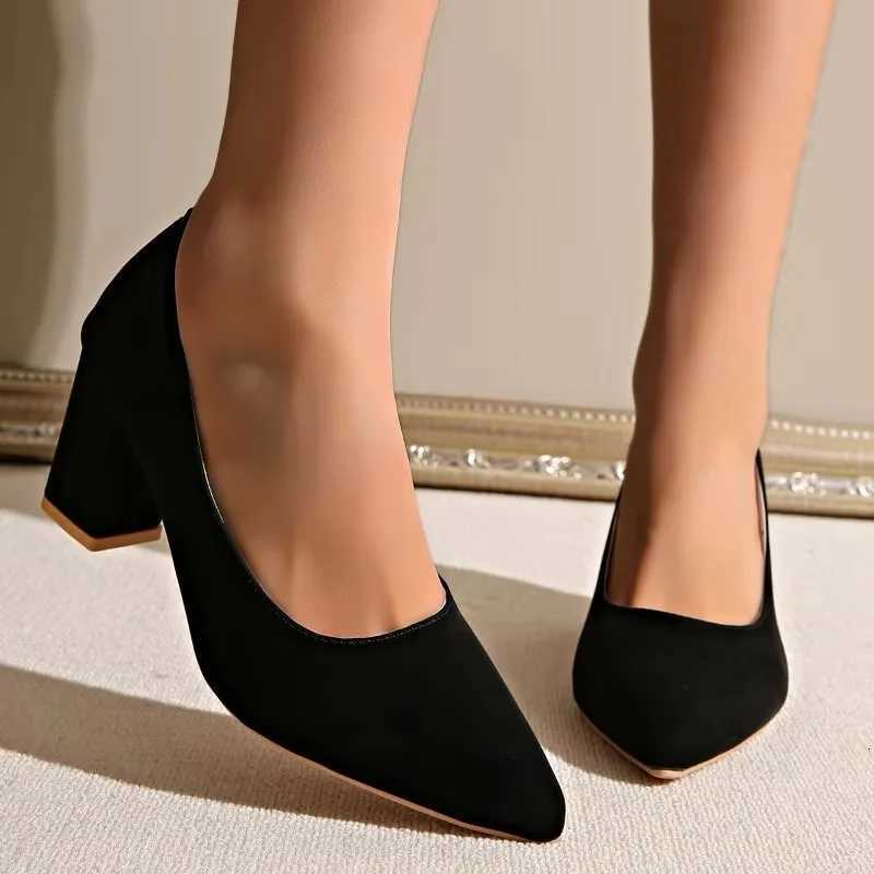 Quality Women Shoes Hot Sale Womens Pumps Fashion Pointed Shallow High Heel Pumps Trend Versatile Office Lady Shoes Size 3543 W250910