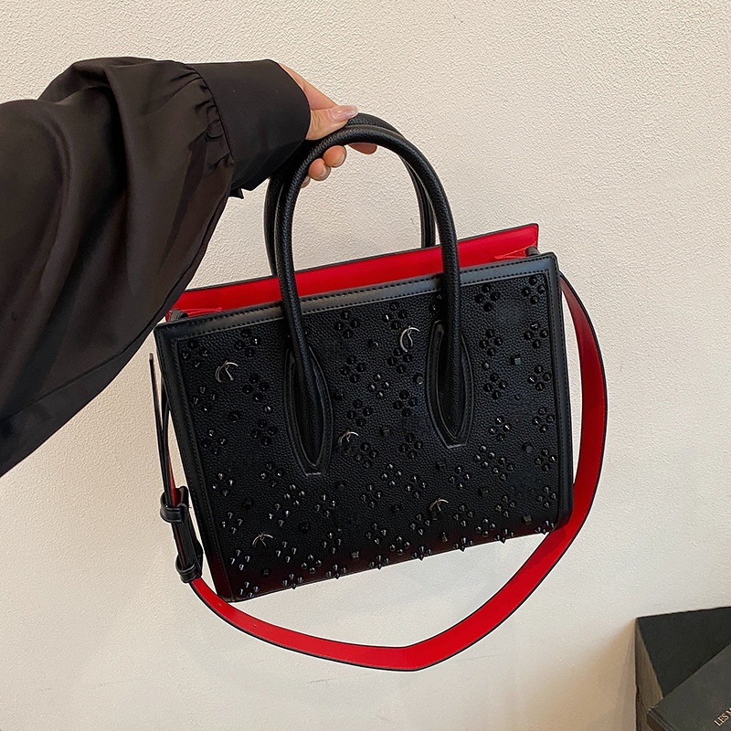 Designer Totes Bag Solid Color PU Letter Shoulder Bag High quality Rivet Casual Crossbody Bag Large Capacity Tote Bag Shopping Ladies Handbag