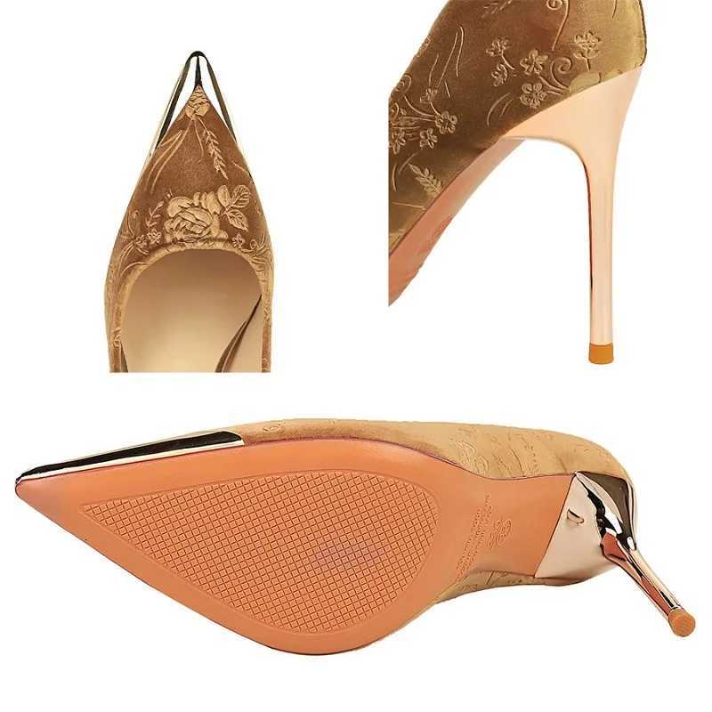 BIGTREE Shoes women 9 cm 4 cm Heels Flower embossing Women Pumps Metal pointed tip High Heels Stilettos Elegant banquet shoes W250910