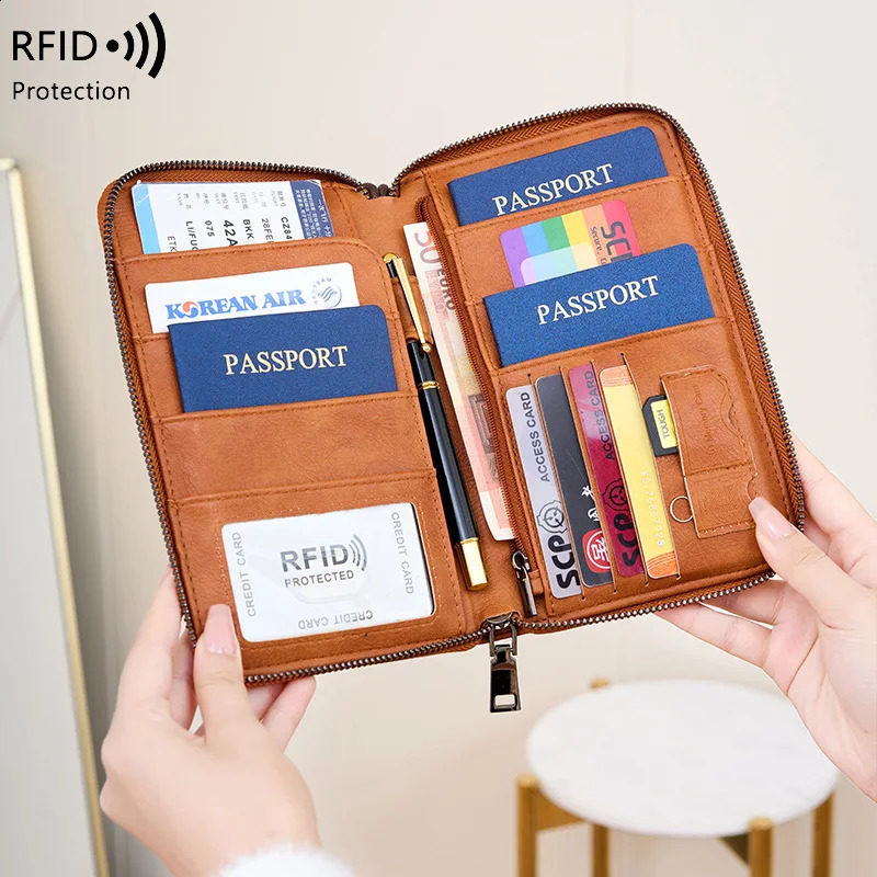 Travel Wallet Portable Passport Holder for Men and Women PU Leather Multifunctional Ticket Credit Card Bag Zipper Phone Bags250906