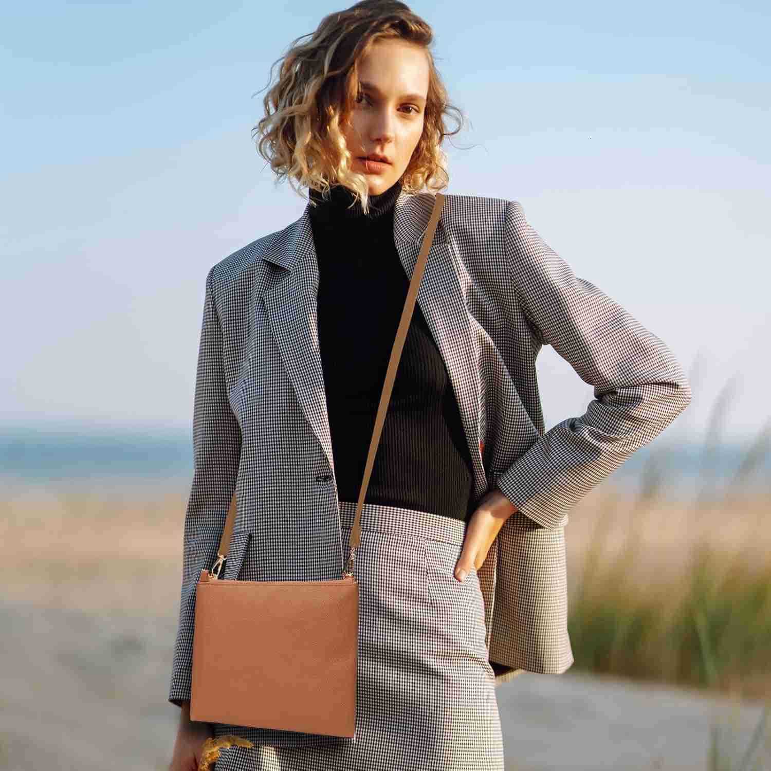 Small Crossbody Bags for Women Trendy Clutch Purse PU Leather Shoulder Bags with Adjustable Strap Z250910