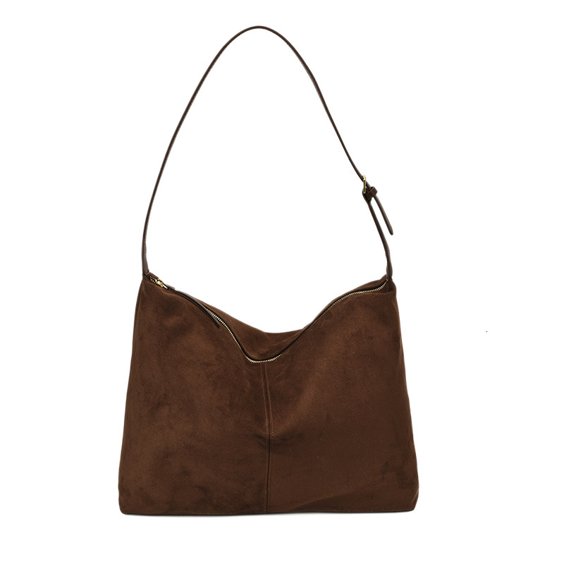 Free shipping designer High-End Matte Tote Bag for Women New Fashion Retro Texture Shoulder Bag Large Capacity Commuter Bag Underarm Bag