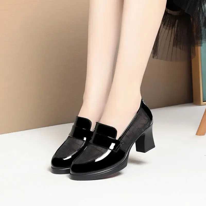 British Style Summer Single Shoes High Heels Waterproof Platform Thick Heel Loafers Mesh Breathable MiddleAged Leather Shoes W250910