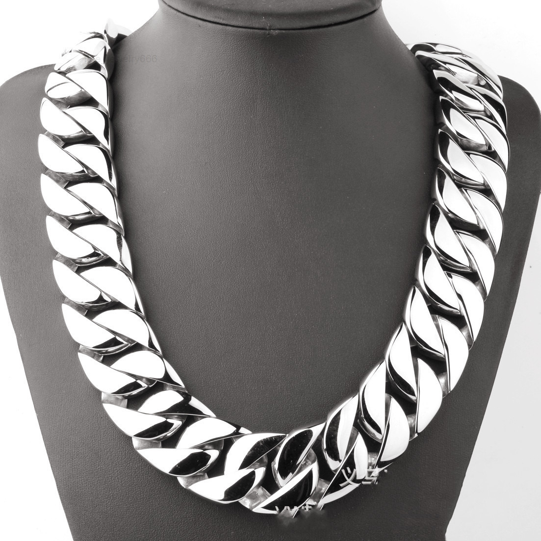 High Quality 32MM Stainless Steel Cuban Link Necklace Luxury Heavy Gold Miami Style for Mens Hip Hop Moissanite Gifts Parties