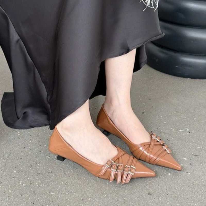 New Womens Ballet Flats Pointed Toe Boat Shoes 5 Buckles Designer Shoes for Female Slip on Flat Shoes Spring Autumn W250910