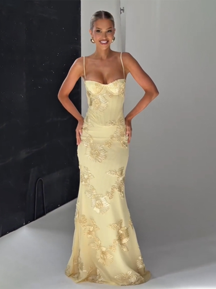 G94Strapless Tube Top Three-Dimensional Flower Embroidery Fishtail Dress Holiday Long Dress