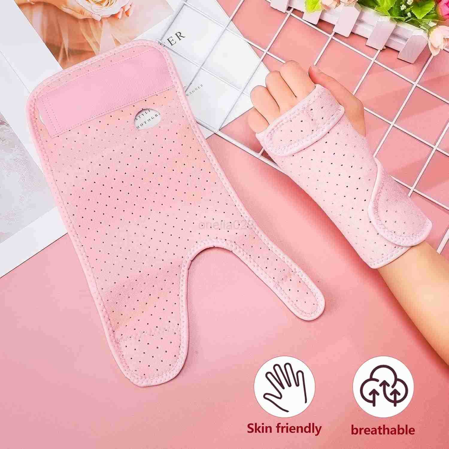 2 Pieces Carpal Tunnel Wrist Brace for Night Wrist Sleep Supports Splints Stabilizer and Hand Brace Cushioned to Help with Carpal Tunnel Pain Relief U