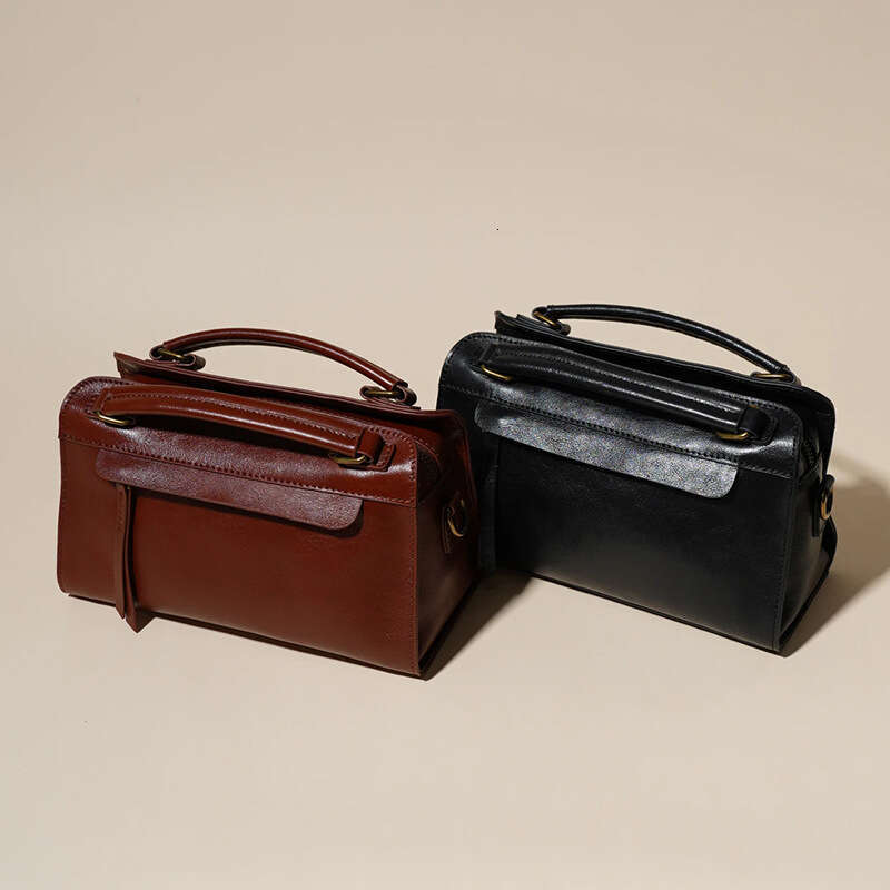 New Spring/Summer Fashion Casual Small Square Versatile High-end Cowhide Single Shoulder Women's Simple Crossbody Bag