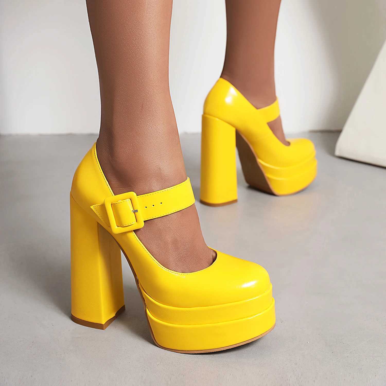 2024 Round Toe Super High Thick Heel Square Button Shallow Pumps ThreeLayer Super High Platform Breathable HighHeeled Shoes W250910