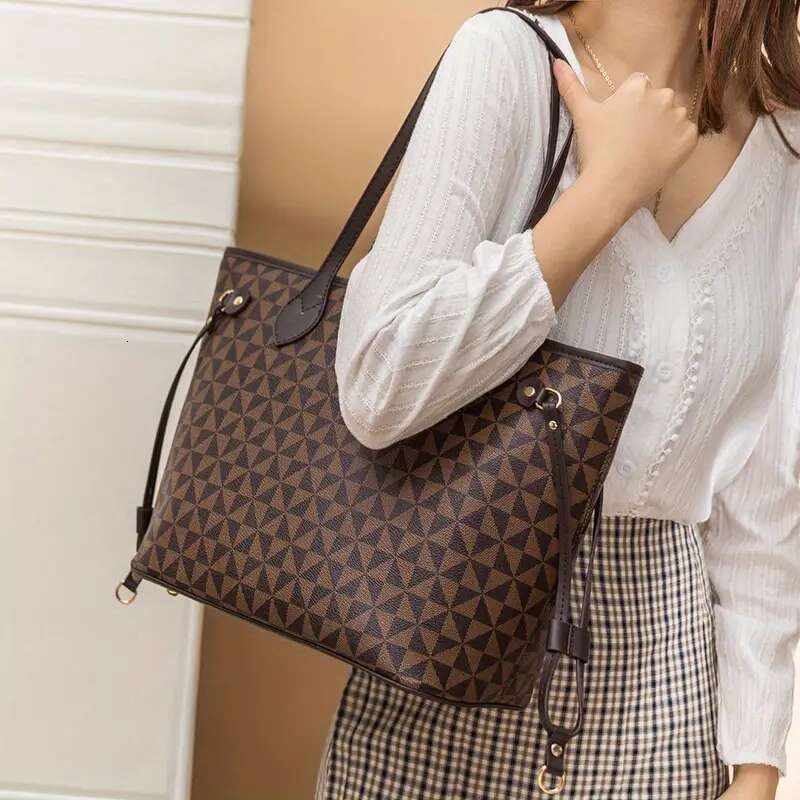 2Pc Women's High-Quality Light Print Commuting Fashion Large Capacity Tote Classic Son Mother Brown Printed Shoulder Bag