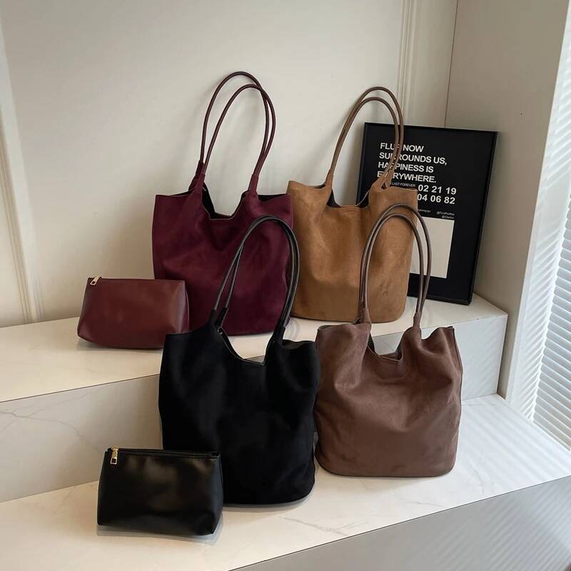 2025 new collection Tote Bag Faux Suede Slouchy Shoulder For handbag Autumn designer Women Solid Hand Retro Woman Fashion Commuter Shopping S