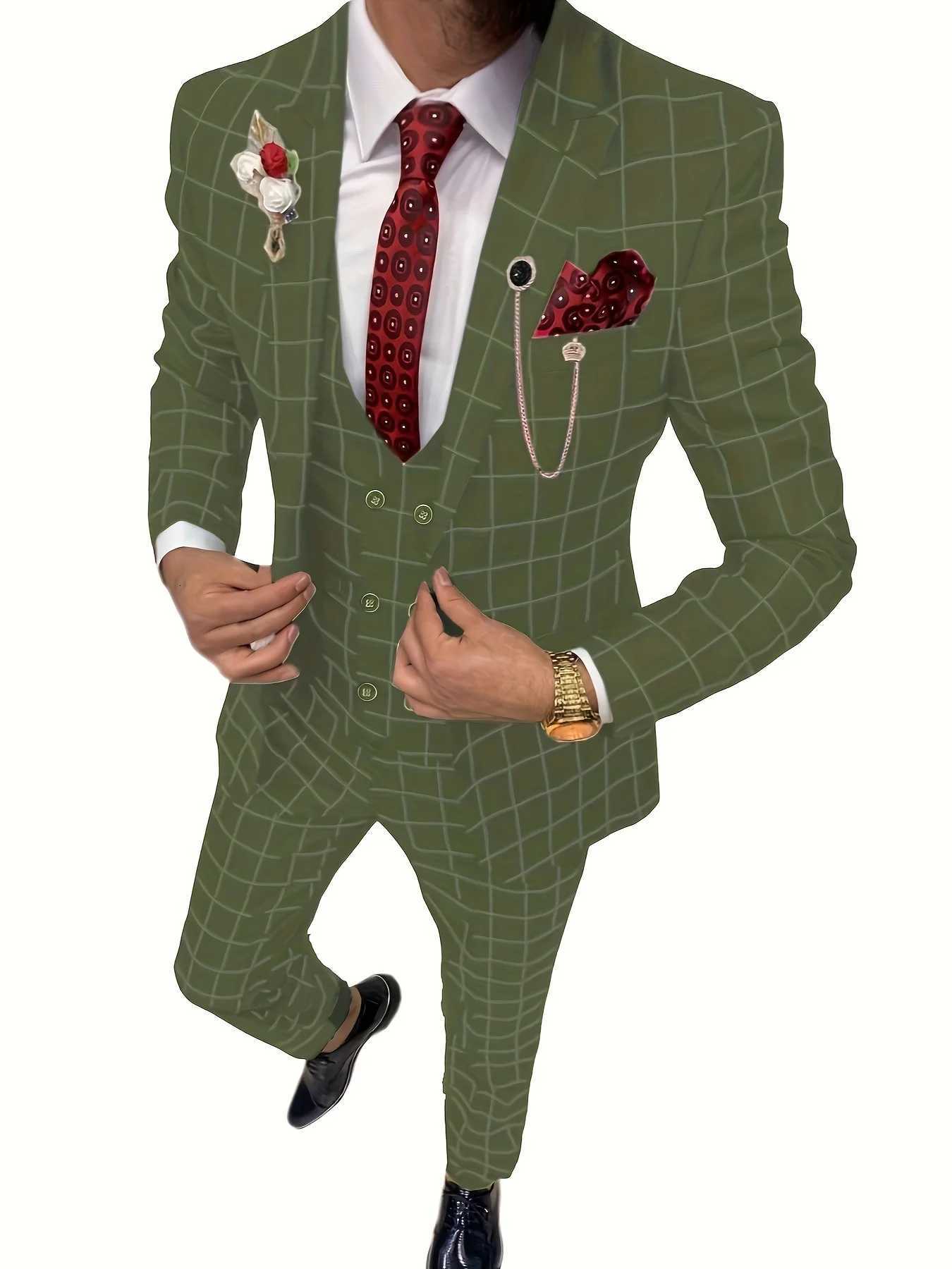 Elegant Mens Suit 3 Pieces Plaid Tuxedos Business Suits Slim Fit Double Breasted for Wedding Business BlazervestPants W250910