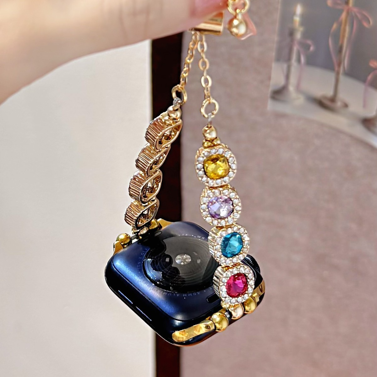 2025 Color Diamond Metal Chain Advanced Suitable for Apple Watch Strap Fashion 38mm 40mm 41mm 42mm 44mm 45mm iWatc Series Luxury Designer Golden Diamo