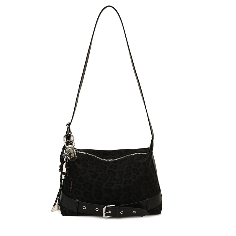 Free shipping designer High-end Single Shoulder Bag for Women Vintage Matte Large Capacity Tote Bag Versatile Commuter Bag Crossbody Bag