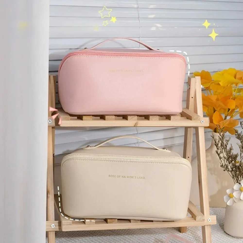 Women Makeup Bag Travel Cosmetic Bag Portable Makeup Case Multifunctional Cosmetic Pouch Toiletry Kit Organizer Storage BagXJ250910