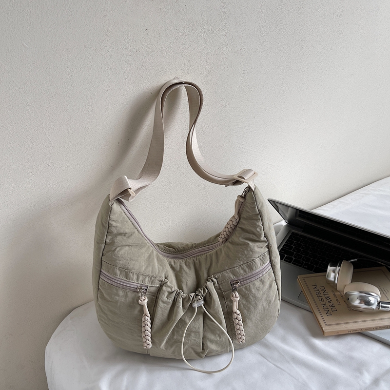 2025 fashionable high-end luxury large capacity women's handbag, simple and versatile shoulder bag, essential crossbody bag for women's shop