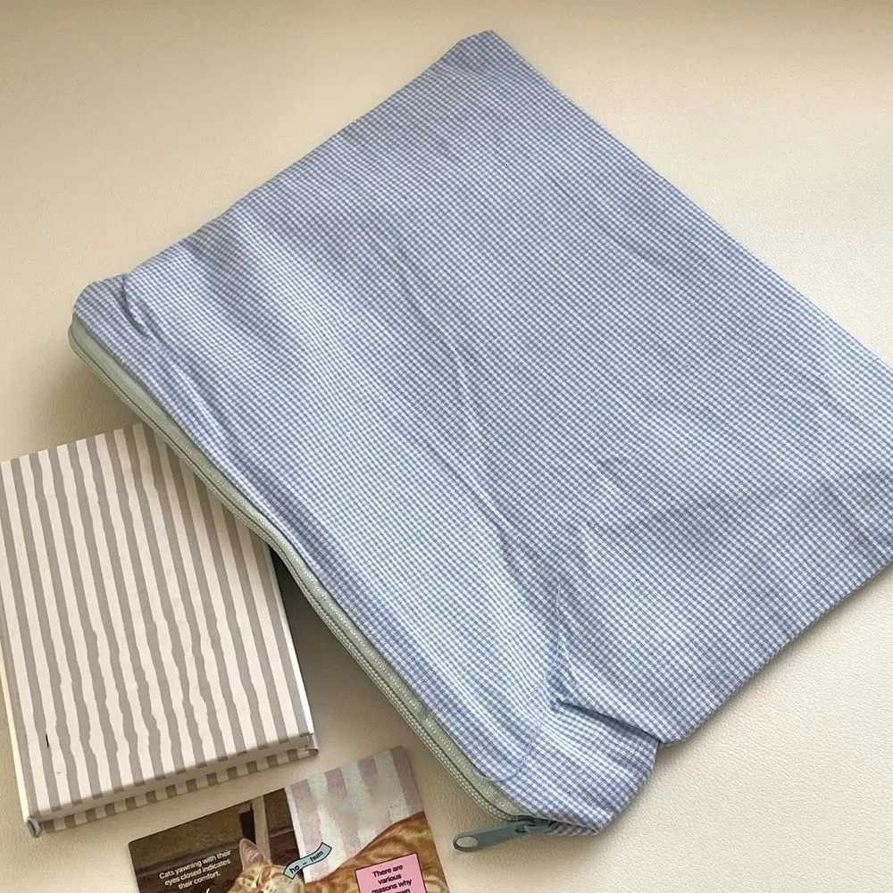 Fashion Cotton Cosmetic Bag PinkBlueYellow Large Capacity Storage Handbag Checkered Makeup Bag WomenXJ250910