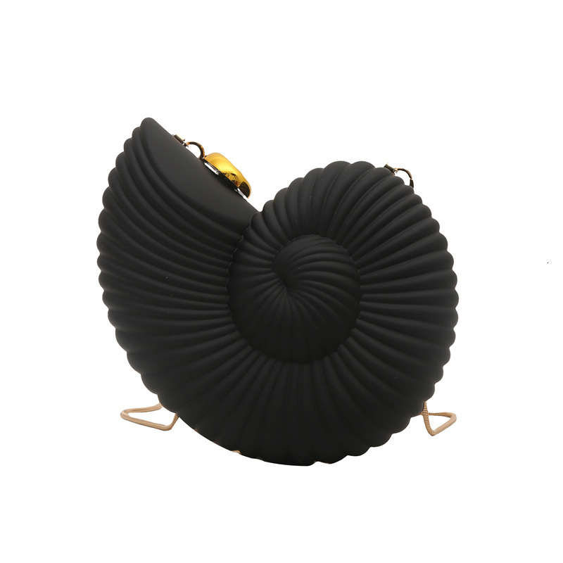 2025 autumn new personalized conch bag versatile trend bag European and American fashion niche design women's shoulder bag designer bag