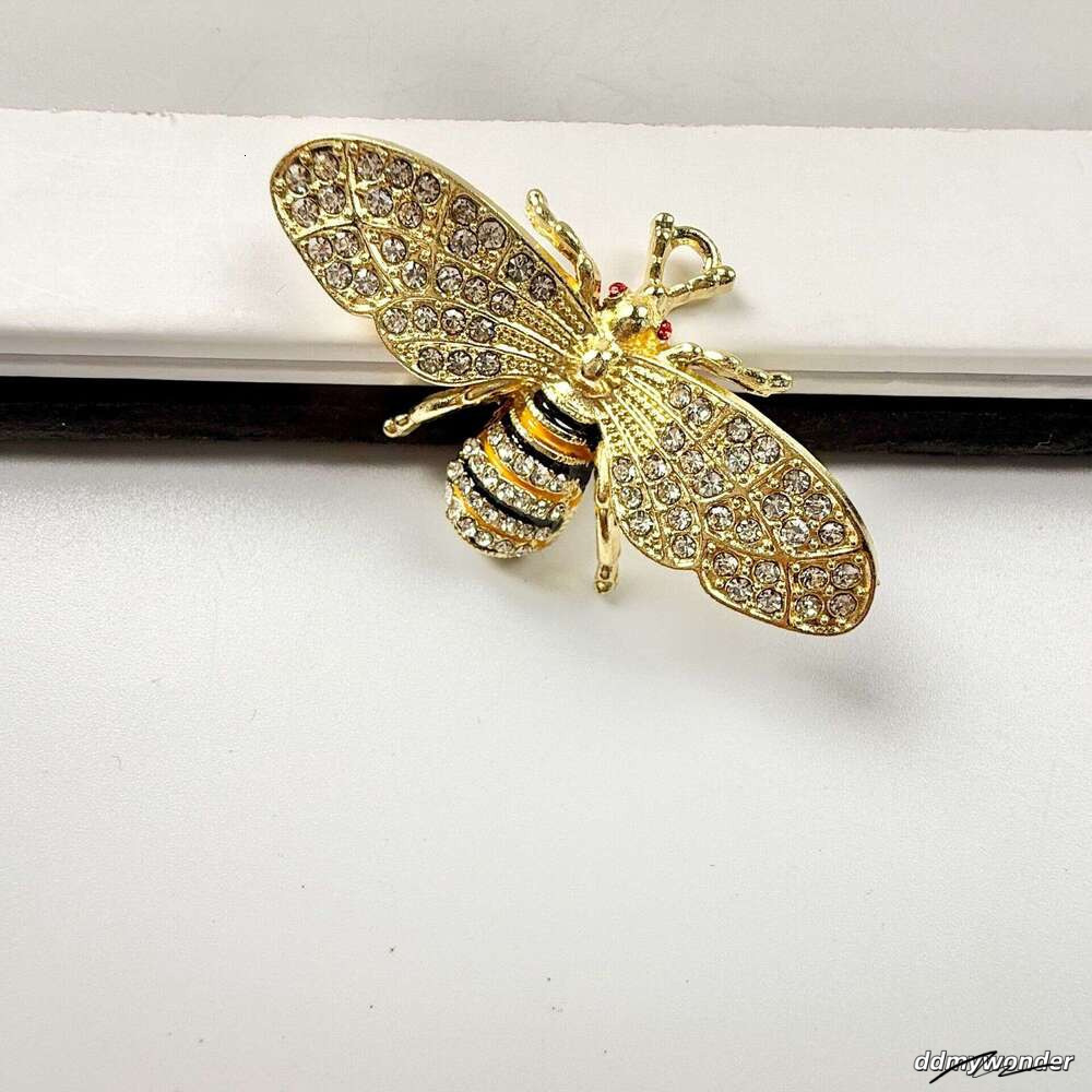 Fashion Alloy Inlaid Dia Bee Keychain Bag Accessories Car Key DIY Jewelry Pendant