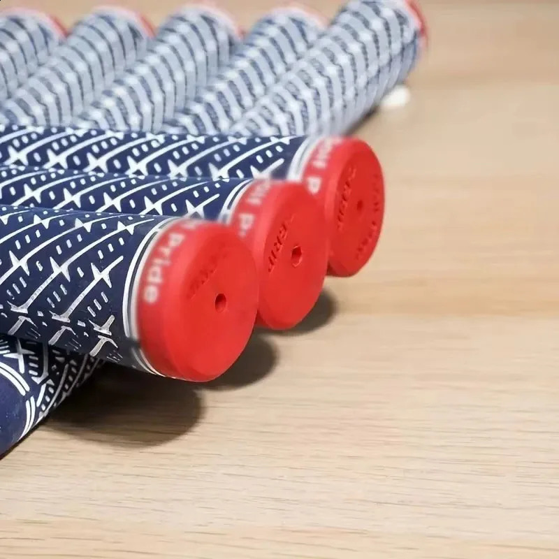 3Pcs 5Pcs 10Pcs Golf Grips Rubber Material Standard Midszie Club Grip Antislip For Iron and Wood Accessories 250909
